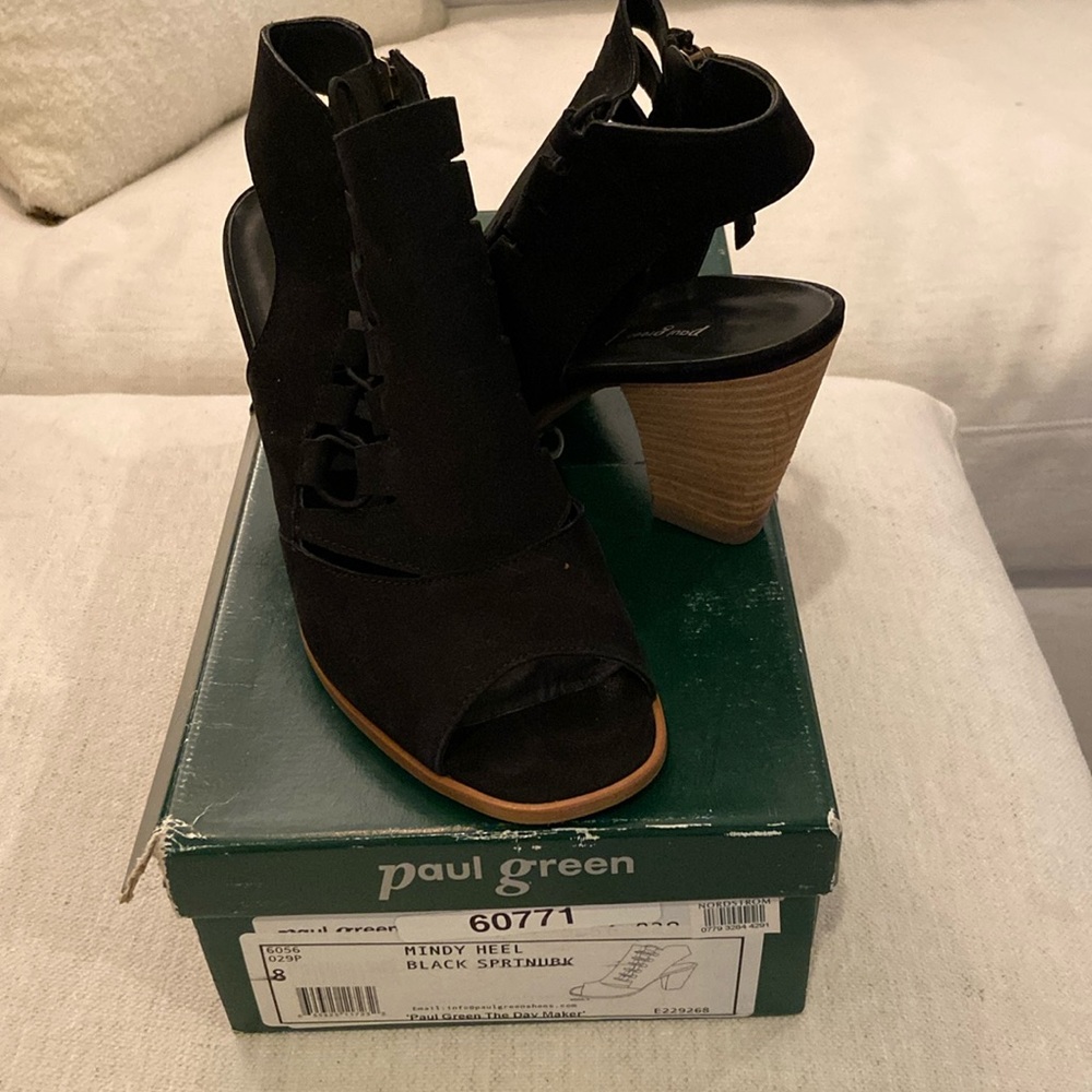 Almost new Paul Green black suede Mindy heel